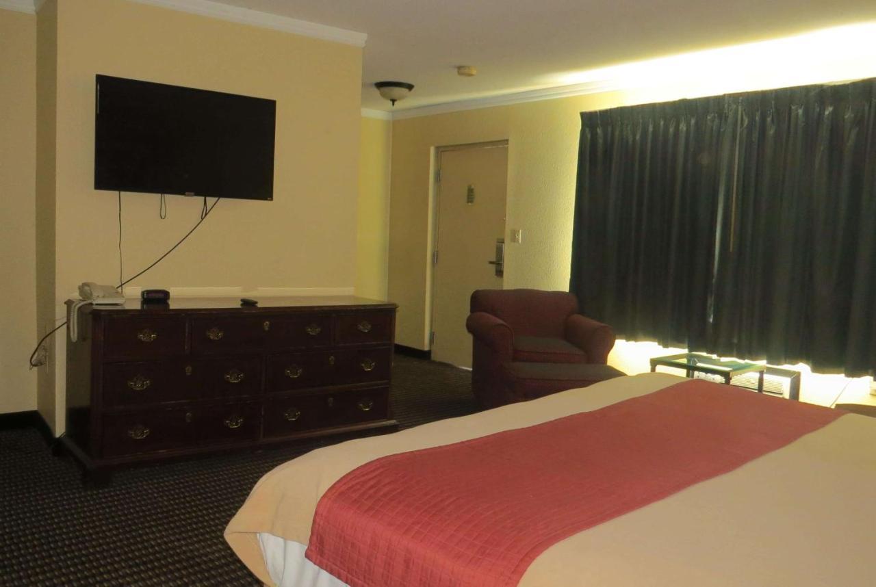Travelodge By Wyndham Stratton Dış mekan fotoğraf